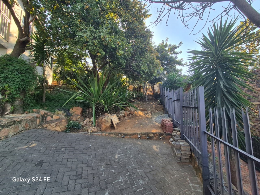 5 Bedroom Property for Sale in Cashan North West